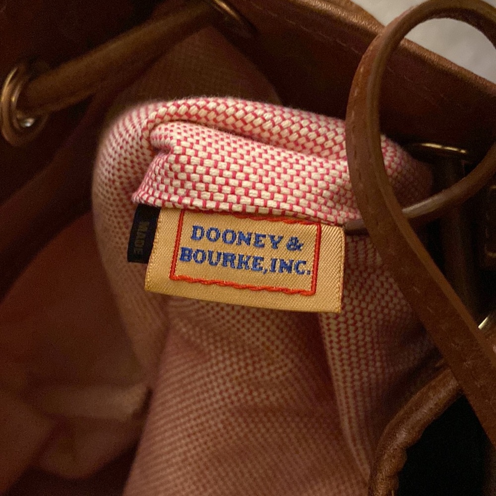 Vintage authentic Dooney and Bourke black canvas and leather drawstring … - Picture 9 of 11